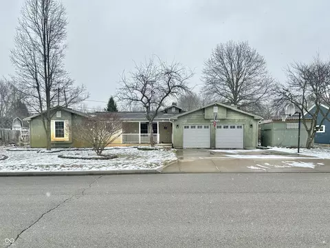 14712 Michael Dr, Leo, IN 46765