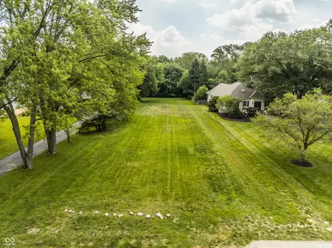 7655 N Pennsylvania St, Indianapolis, IN 46240