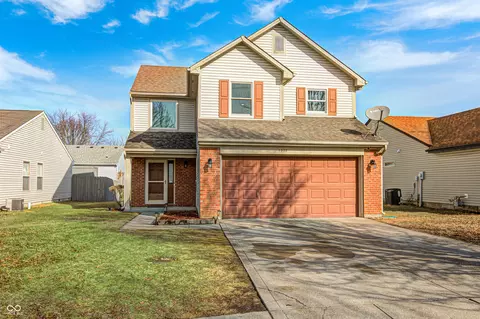 5922 Prairie Creek Dr, Indianapolis, IN 46254
