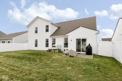 Exterior - 9848 Bryce Blvd, Pendleton, IN 46064 photo 3 of 3