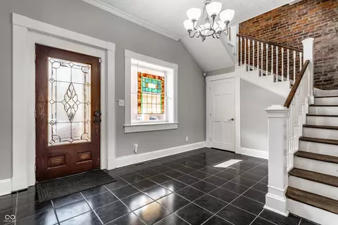 Entry Way - 108 E 9th St, Indianapolis, IN 46204 photo 1 of 4