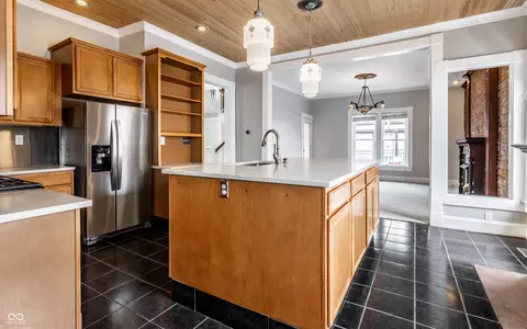 Kitchen - 108 E 9th St, Indianapolis, IN 46204 photo 1 of 6