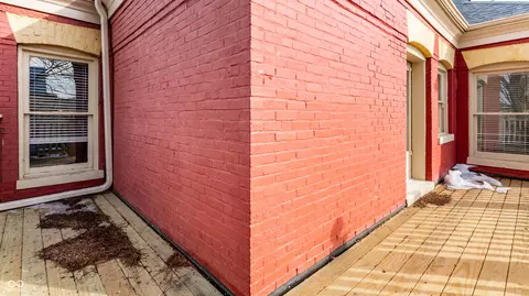 Exterior - 108 E 9th St, Indianapolis, IN 46204 photo 5 of 10