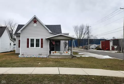 500 S 22nd St, Elwood, IN 46036