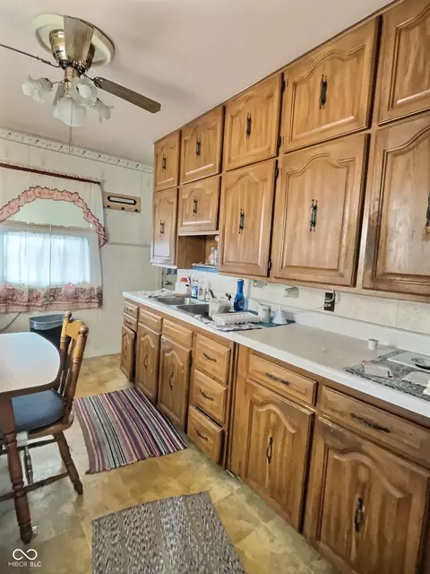 3022 14th St, Columbus, IN 47201 photo 5