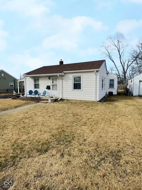 3022 14th St, Columbus, IN 47201 photo 2