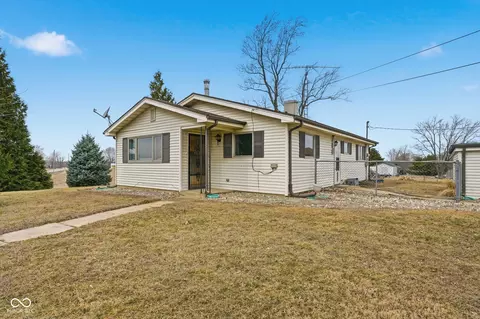 1742 S County Road 525 E, Fillmore, IN 46128