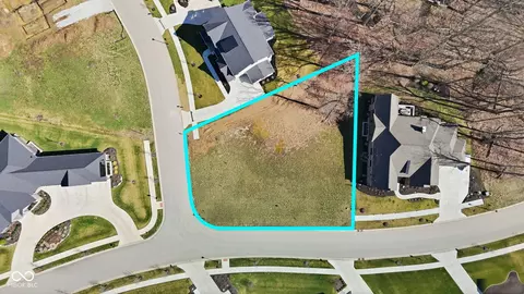 1312 Chatham Ridge Ct, Westfield, IN 46074