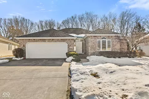 3801 S Station Dr, Columbus, IN 47203