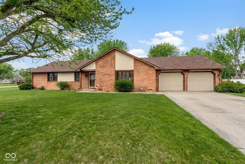 2334 Impala Dr, Anderson, IN 46012