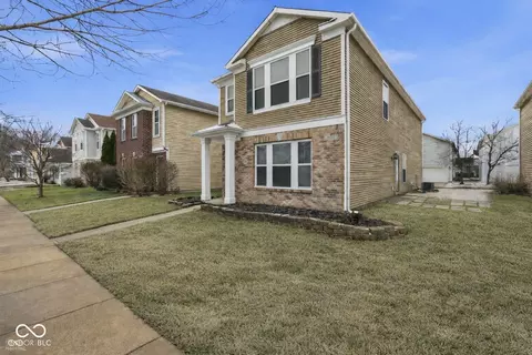 10227 Cumberland Pointe Blvd, Noblesville, IN 46060