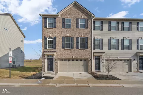 7282 Zanesville Rd, Carmel, IN 46033