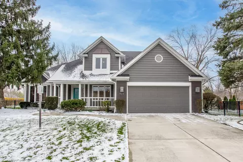 425 Savannah Ln, Westfield, IN 46074