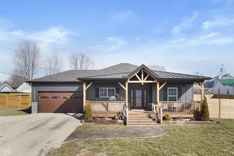 202 W Willow St, Milroy, IN 46156