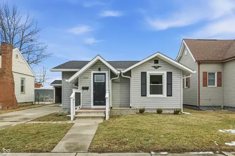 1222 S H St, Elwood, IN 46036