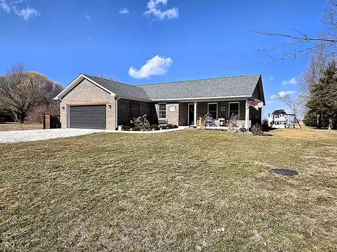 134 Lincoln Hls, Coatesville, IN 46121