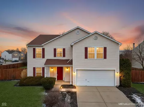 2059 Westmere Dr, Plainfield, IN 46168
