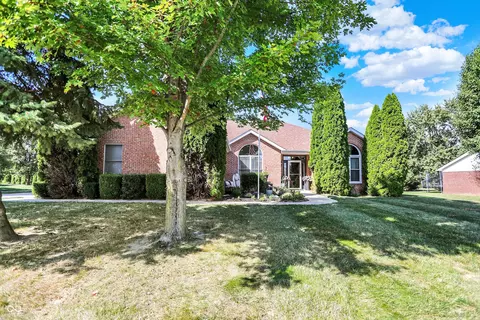 1502 Sutton St, Alexandria, IN 46001