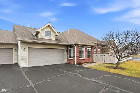 6680 Easy St, Fishers, IN 46038