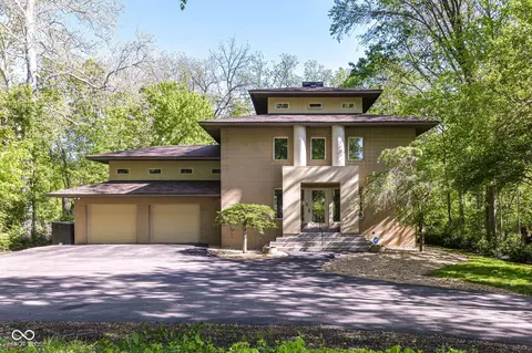 1870 E 106th St, Carmel, IN 46032