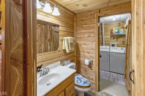 Bath - 8814 W Meadows Dr, Eckerty, IN 47116 photo 3 of 3