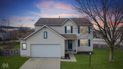 14076 Wheeling Ct, Fishers, IN 46038