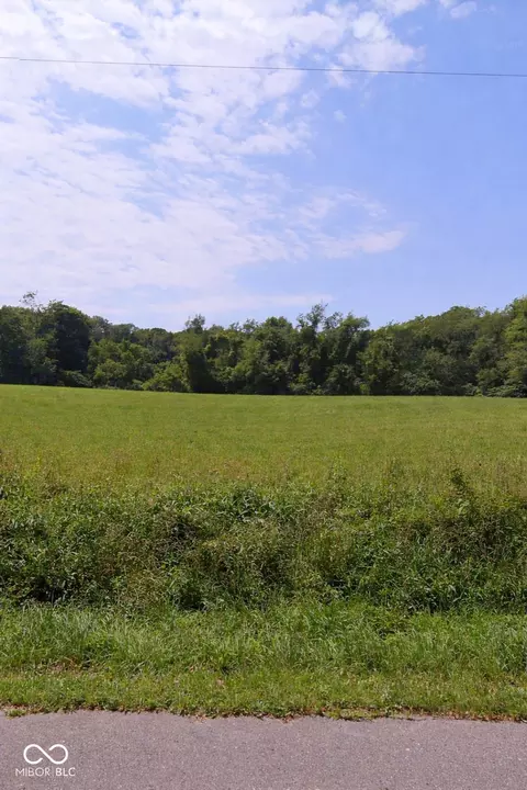0 N 675 W, La Porte, IN 46350
