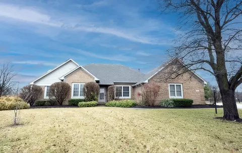 11348 Royal Pl, Carmel, IN 46032