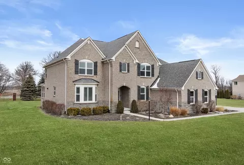 7100 Kennesaw Dr, Brownsburg, IN 46112