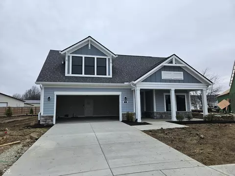 2719 Towne Run Ct, Westfield, IN 46074