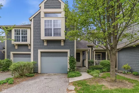 4608 Stansbury Ln, Indianapolis, IN 46254