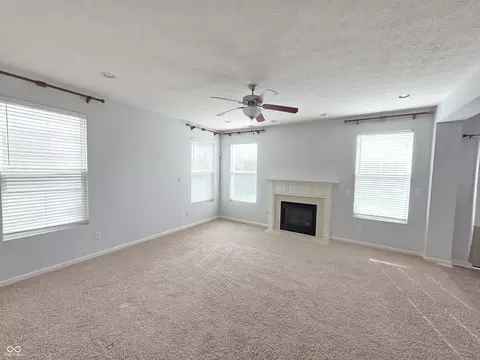 2347 Shadow Ct, Columbus, IN 47201 photo 4