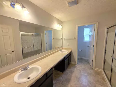 2347 Shadow Ct, Columbus, IN 47201 photo 18