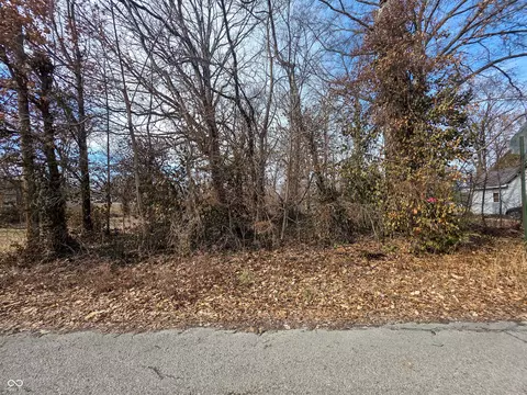 000 8th St NW, Linton, IN 47441