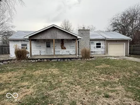 1425 Meiks Rd, Shelbyville, IN 46176