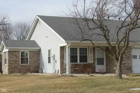 6376 Village Oak Ct, Indianapolis, IN 46236