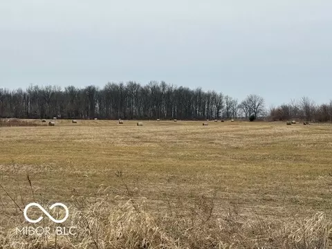 0 300 S, Crawfordsville, IN 47933
