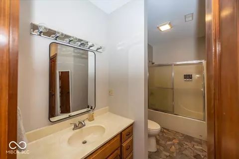 Bath - 2411 E State Road 38, Markleville, IN 46056 photo 3 of 3