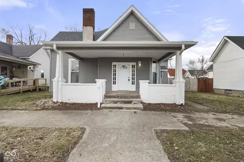 513 S West St, Shelbyville, IN 46176