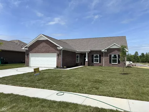 4970 E Daisy Ln, Mooresville, IN 46158