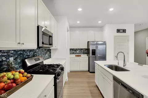 Kitchen - 8653 Kellner St, Pendleton, IN 46064 photo 6 of 6