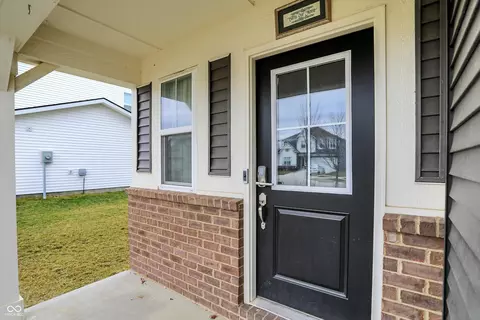 Exterior - 8653 Kellner St, Pendleton, IN 46064 photo 3 of 12