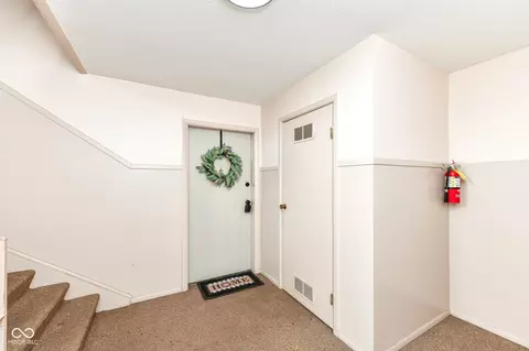 5034 Allisonville Rd UNIT C, Indianapolis, IN 46205