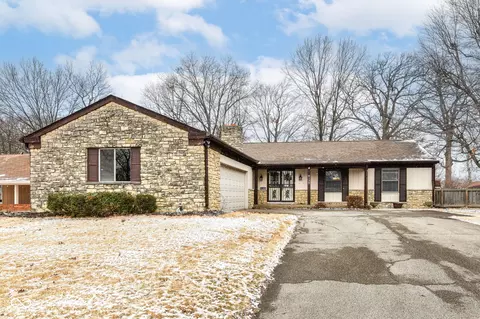 8128 Forsythia Ct, Indianapolis, IN 46219