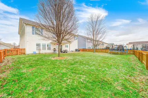 Exterior - 2808 Twinleaf Dr, Plainfield, IN 46168 photo 2 of 4