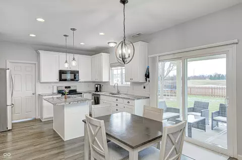 Kitchen - 2808 Twinleaf Dr, Plainfield, IN 46168 photo 1 of 4