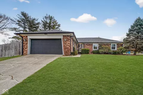 220 Heady Ln, Fishers, IN 46038