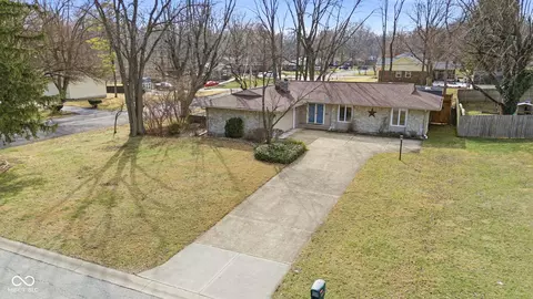 300 Sunset Blvd, Greenwood, IN 46142