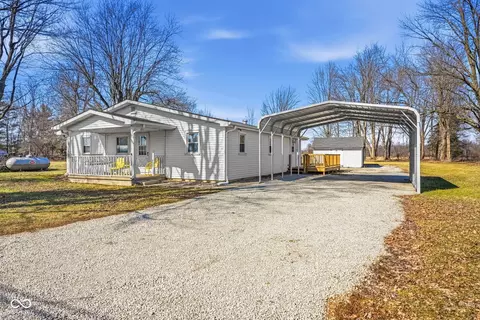 1070 W 550 S, Columbus, IN 47201