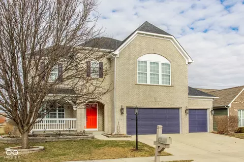 6178 Sugar Maple Dr, Zionsville, IN 46077